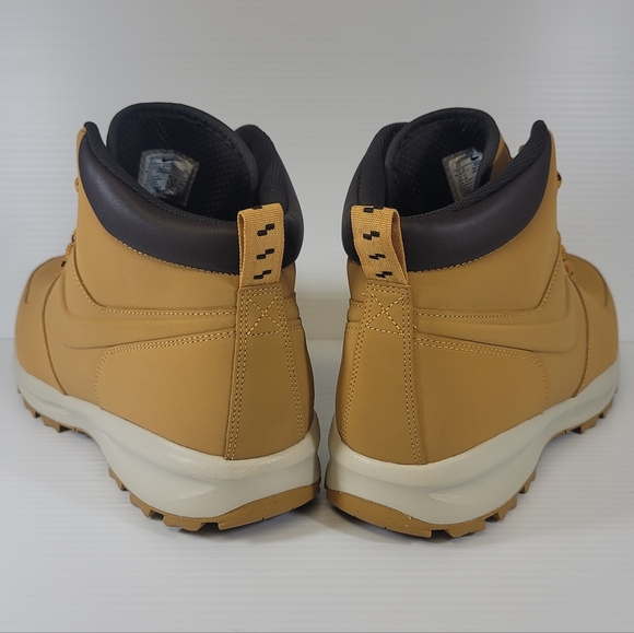 nike manoa boots size 13